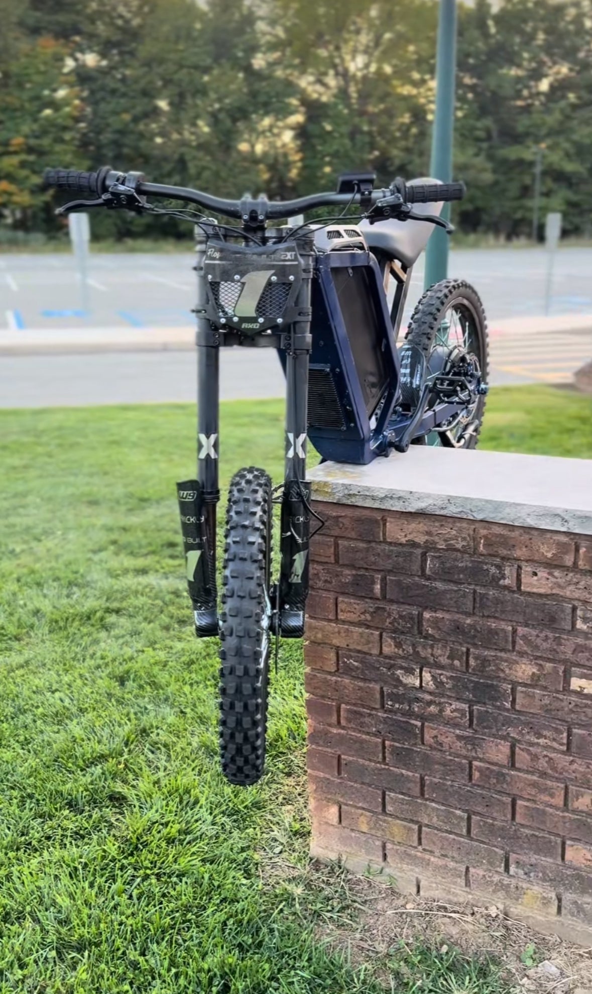 Vented Surron Battery Lid